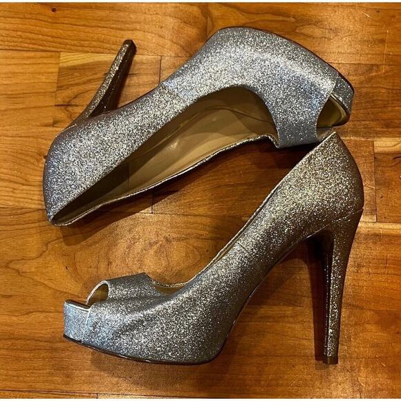 Guess Rosalie Ombre Glitter Peep Toe High Heels Size 7 Women’s Silver Gold - Picture 5 of 9